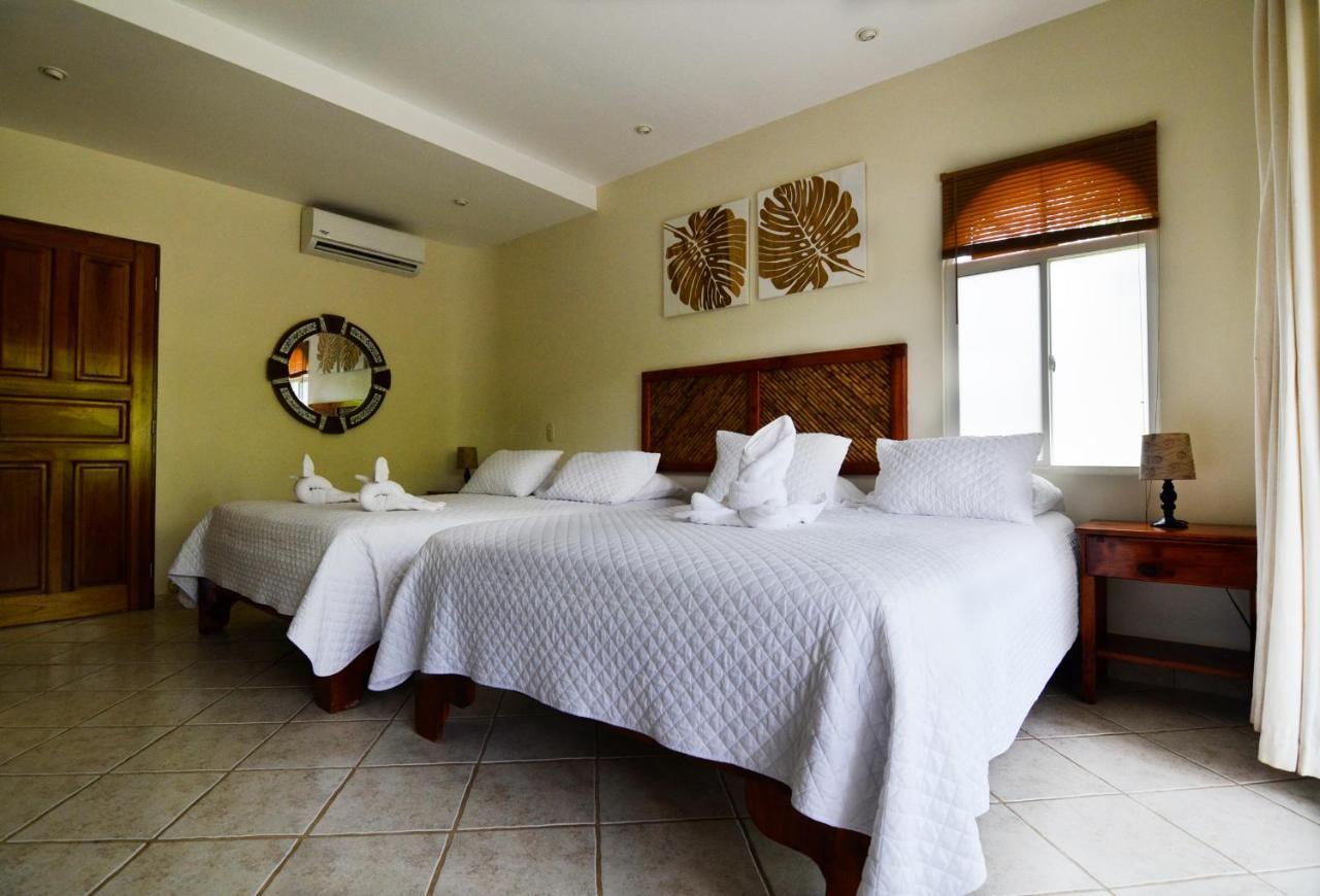 Cocomar Beachfront Hotel باريتا المظهر الخارجي الصورة