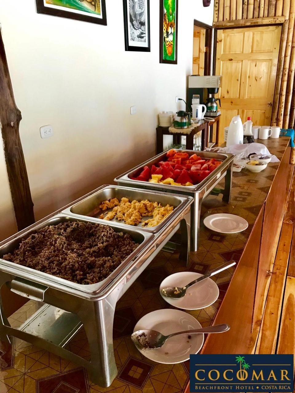 Cocomar Beachfront Hotel باريتا المظهر الخارجي الصورة