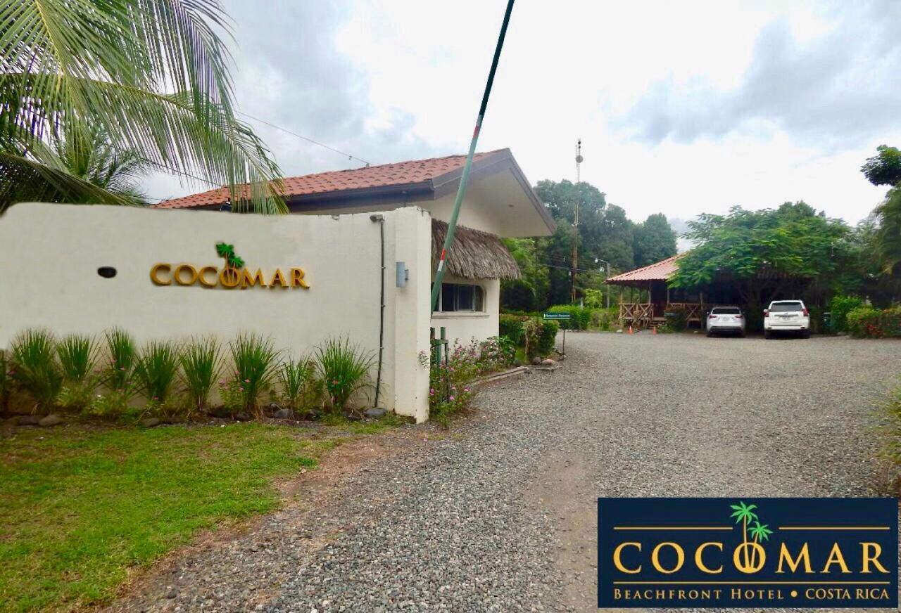 Cocomar Beachfront Hotel باريتا المظهر الخارجي الصورة